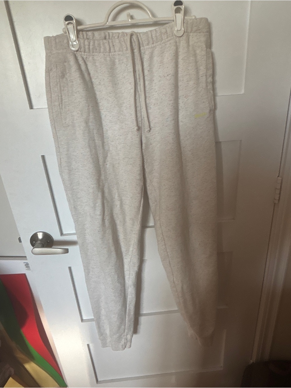 Roots Women’s Small off white speckled Jogger Sweatpants - Drawstring (rare)